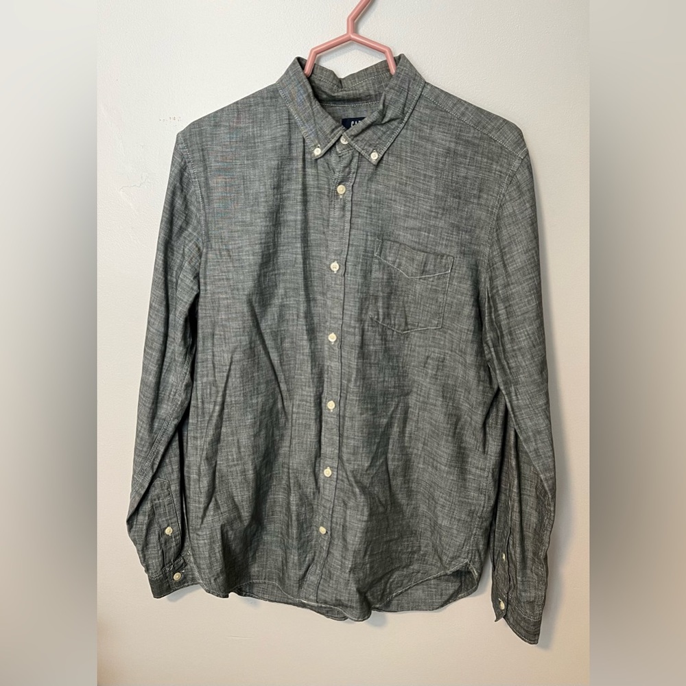 Gap Denim Slim Fit Men’s Dress Shirt size large